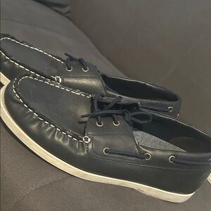 Sperry Navy Leather Moc Toe Boat Shoes with White Stitching